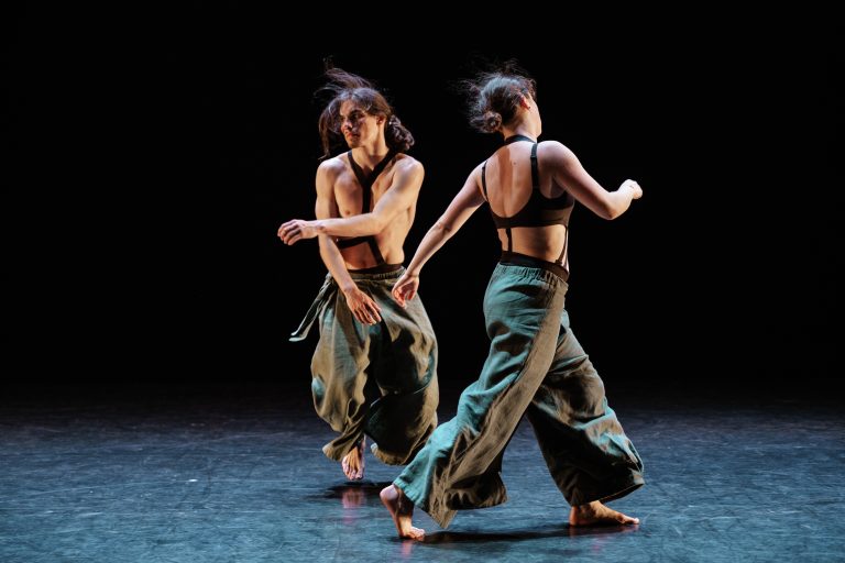 TRIBU - Cie 1 des Si © Studio Baghetti